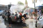 Songkran (Nouvel an bouddhiste ou festival de l eaux)