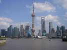 Le Bund Shanghai avec la haute perchee Jin Mao Tower