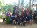 Photo de famille avant le depart des iles pour Calcutta, Katia, Christophe, Cola, Karine, Dominique, Martin, Gabi, Romain, Eric, Dorothee et nous