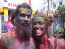 Haut en couleurs